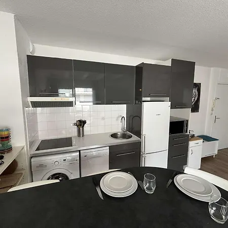 Appt 2 Pieces - Lr030-c222 La Rochelle (Charente-Maritime)