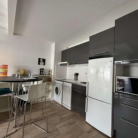 Appt 2 Pieces - Lr030-c222 * La Rochelle (Charente-Maritime)